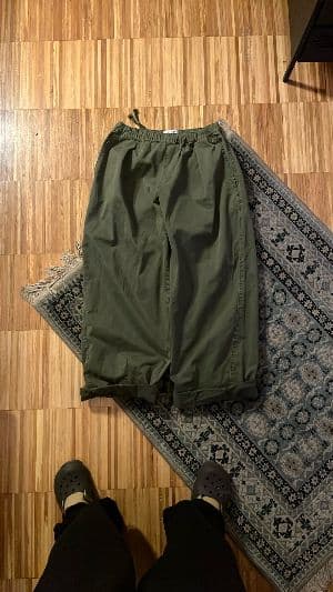 photo labelled trousers, misread as shorts